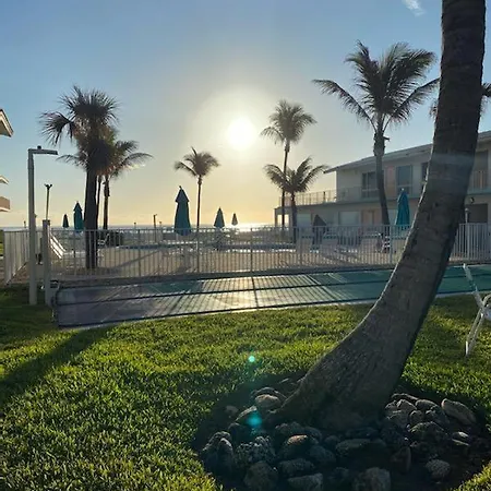 Sunrise Ocean Suites